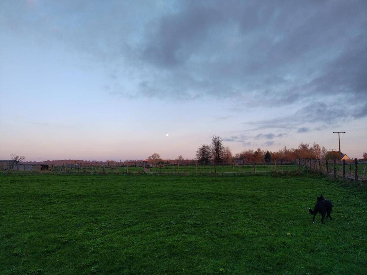 A La Campagne, Au Calme Monterolier Exterior foto